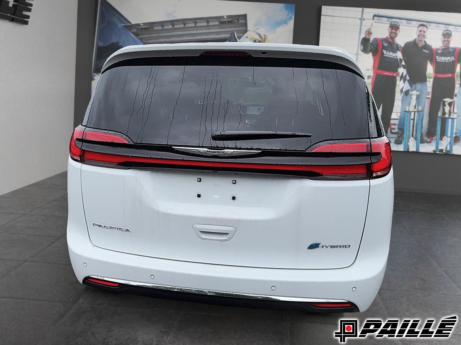 2024 Chrysler Pacifica Hybrid in Sorel-Tracy, Quebec