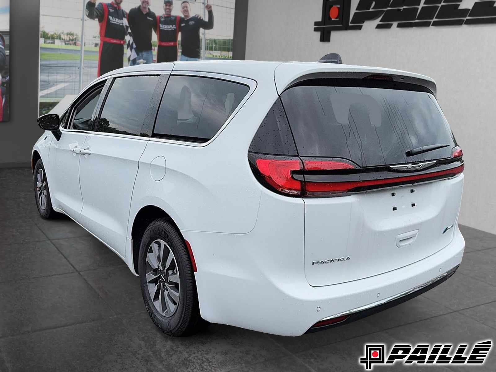 Chrysler Pacifica Hybrid  2024 à Sorel-Tracy, Québec