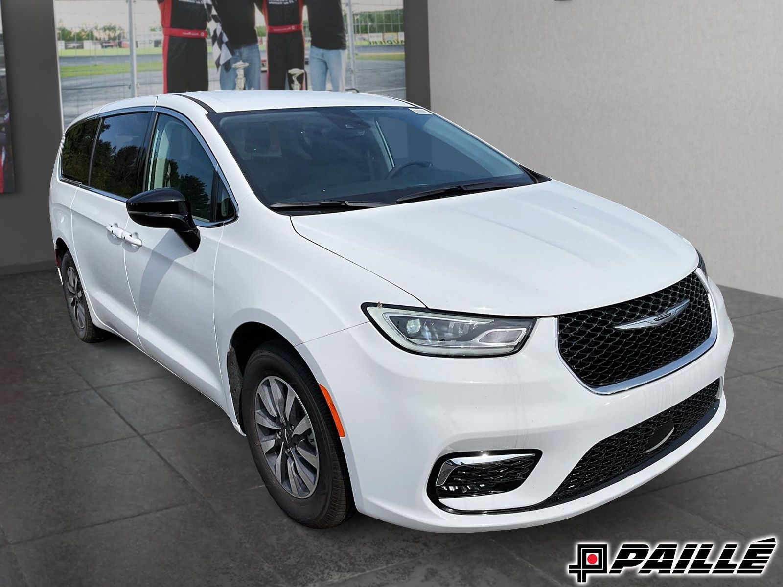 Chrysler Pacifica Hybrid  2024 à Sorel-Tracy, Québec