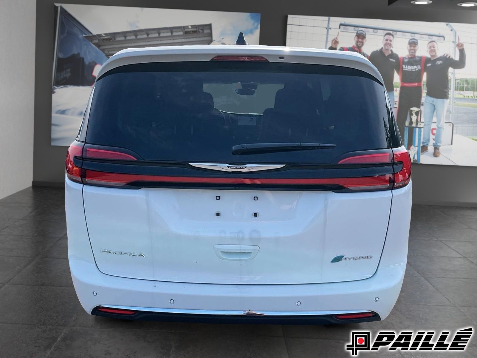 2024 Chrysler Pacifica Hybrid in Sorel-Tracy, Quebec