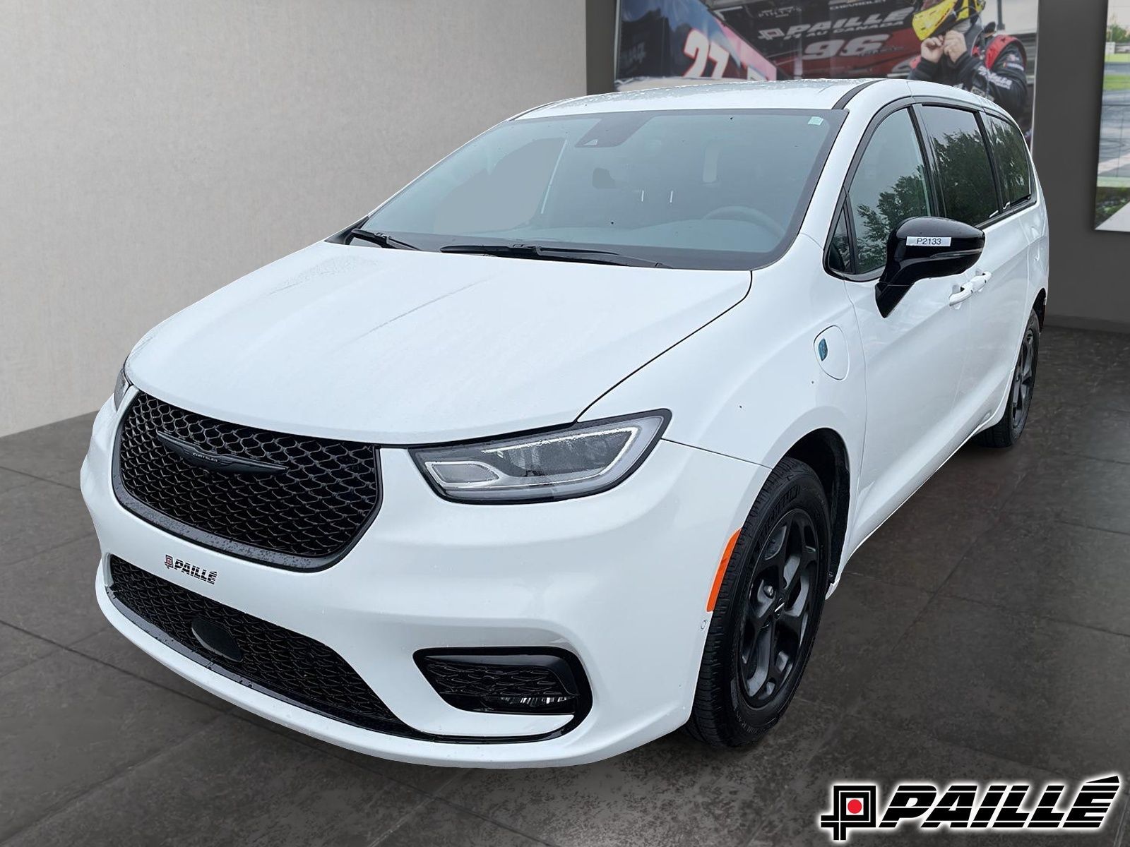 2024 Chrysler Pacifica Hybrid in Sorel-Tracy, Quebec