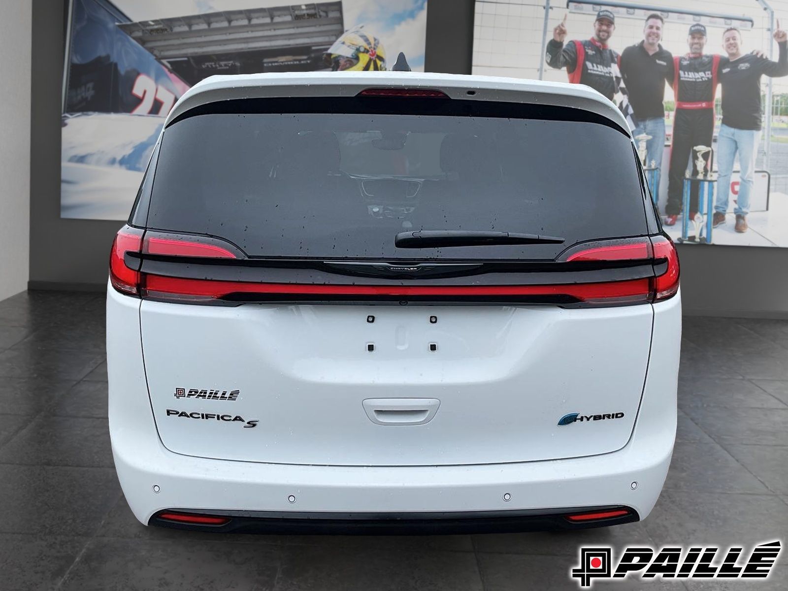 2024 Chrysler Pacifica Hybrid in Sorel-Tracy, Quebec