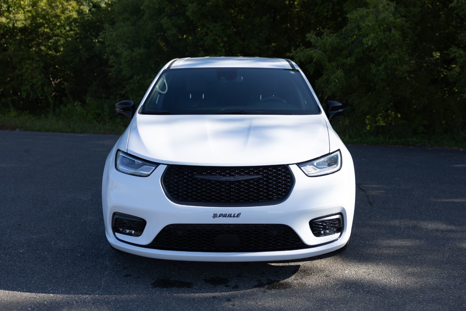 Chrysler Pacifica Hybrid  2024 à Nicolet, Québec