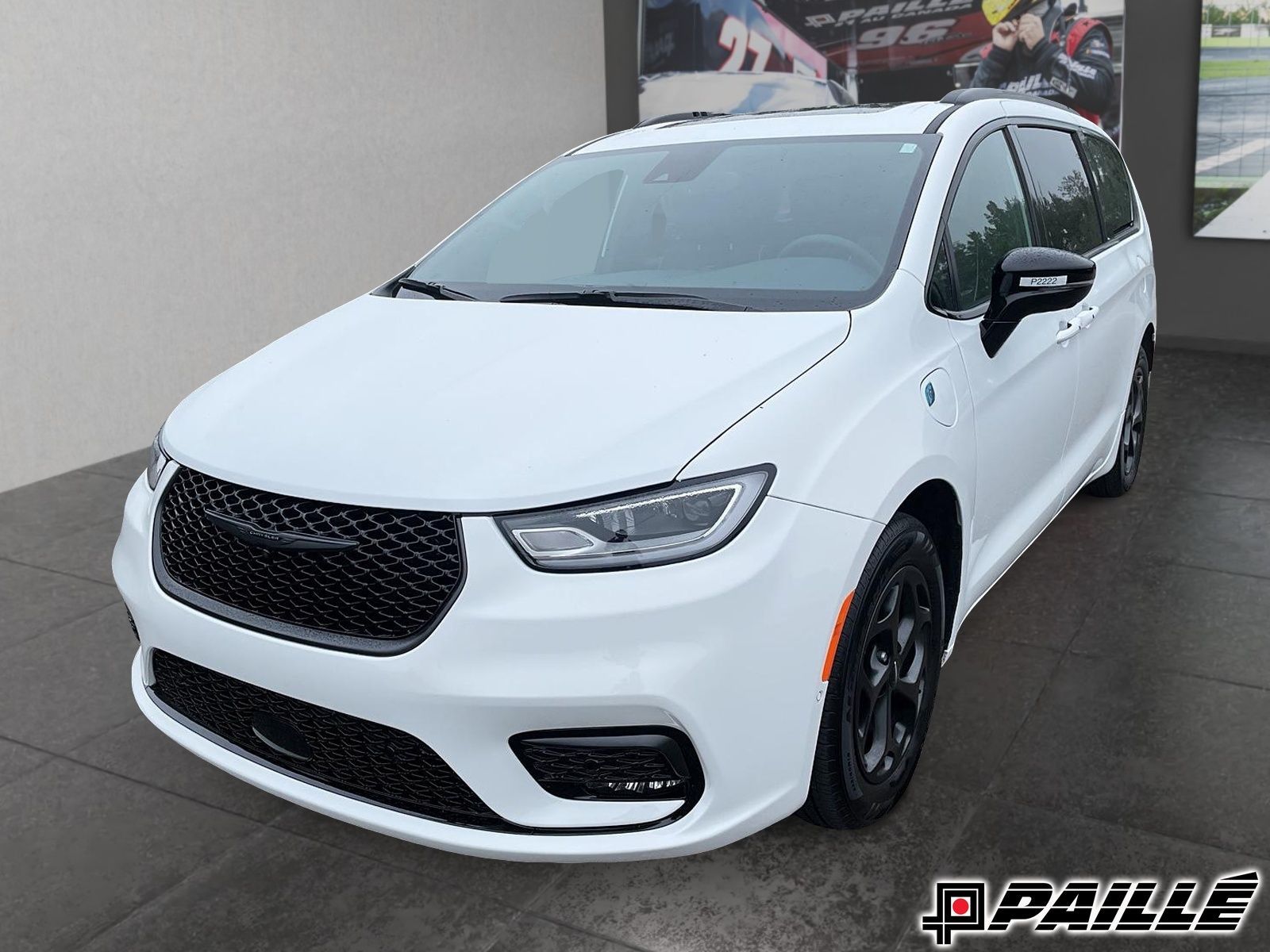 2024 Chrysler Pacifica Hybrid in Sorel-Tracy, Quebec