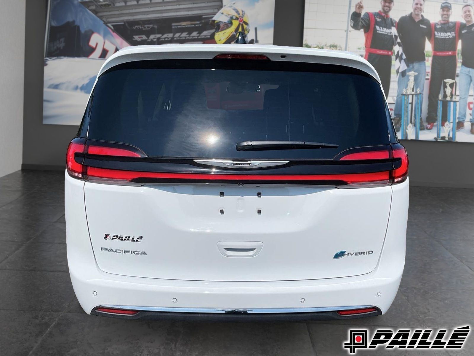 2024 Chrysler Pacifica Hybrid in Sorel-Tracy, Quebec