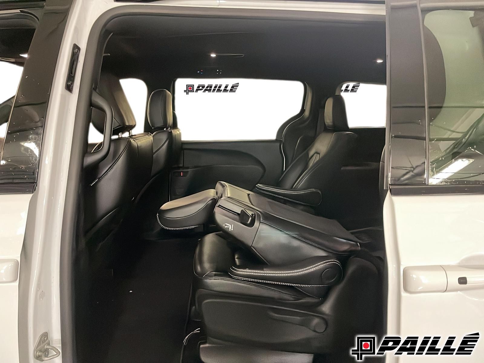 Chrysler Pacifica Hybrid  2024 à Sorel-Tracy, Québec