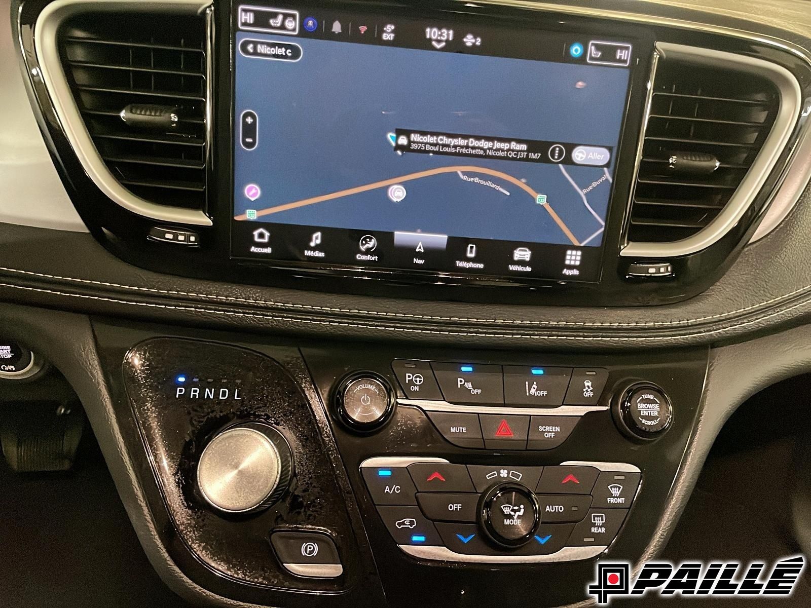 Chrysler Pacifica Hybrid  2024 à Sorel-Tracy, Québec