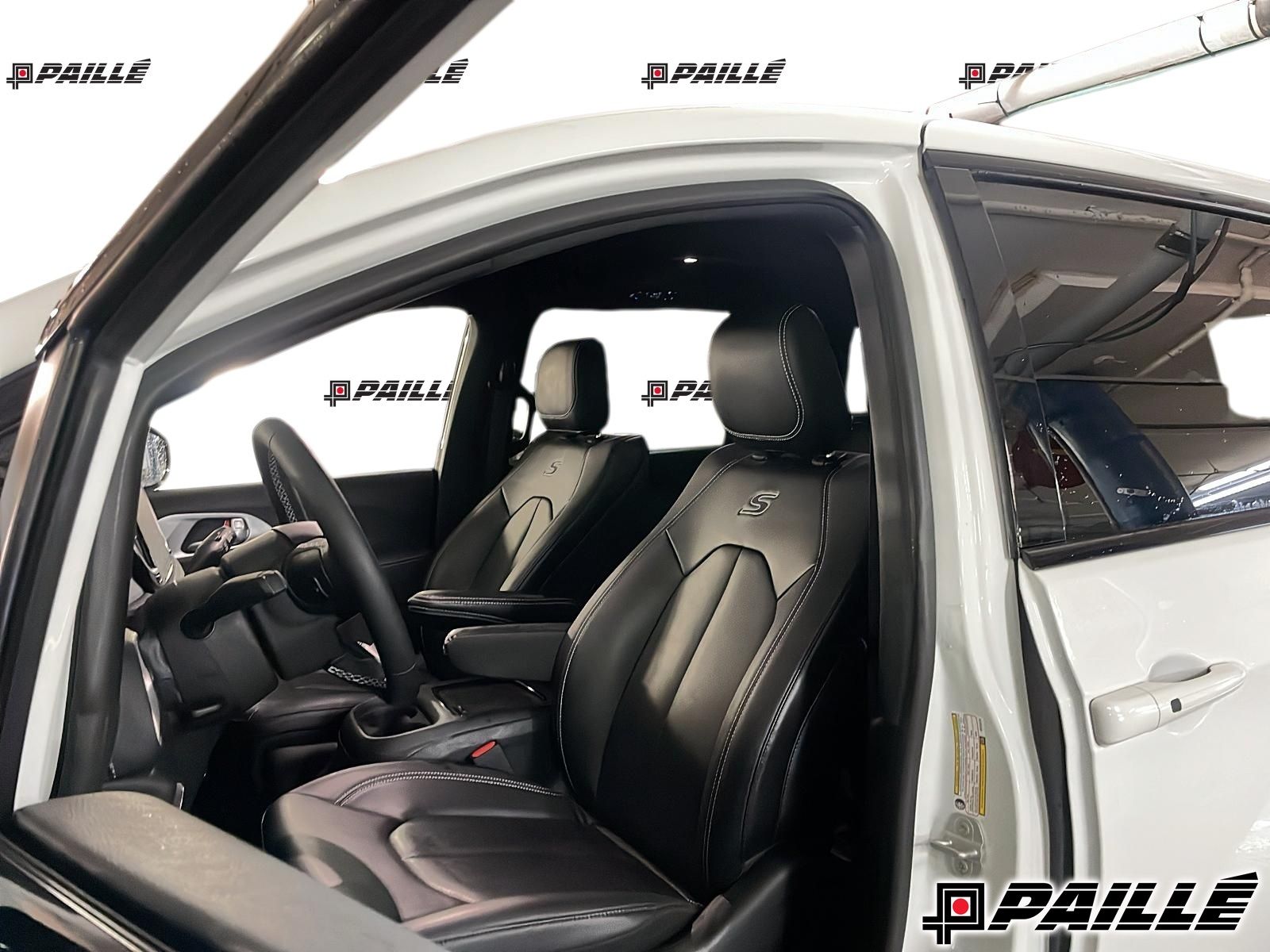 Chrysler Pacifica Hybrid  2024 à Sorel-Tracy, Québec