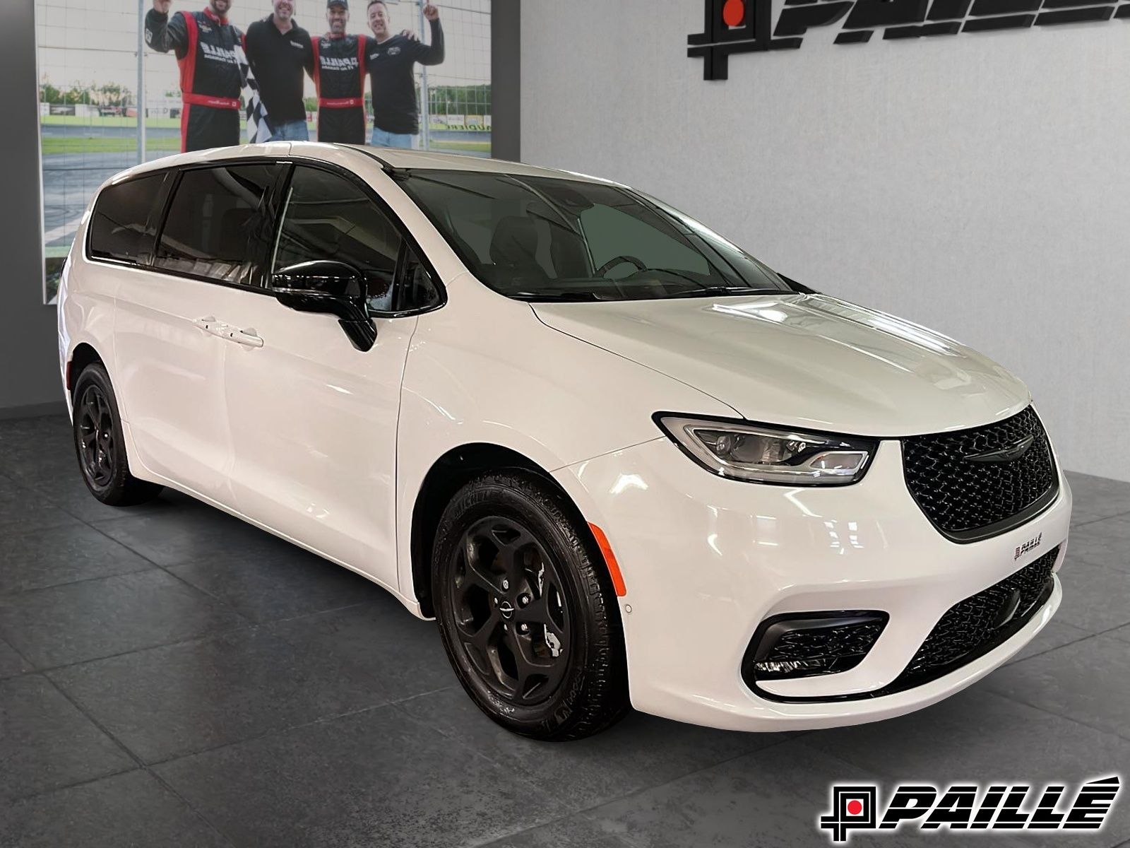 Chrysler Pacifica Hybrid  2024 à Sorel-Tracy, Québec
