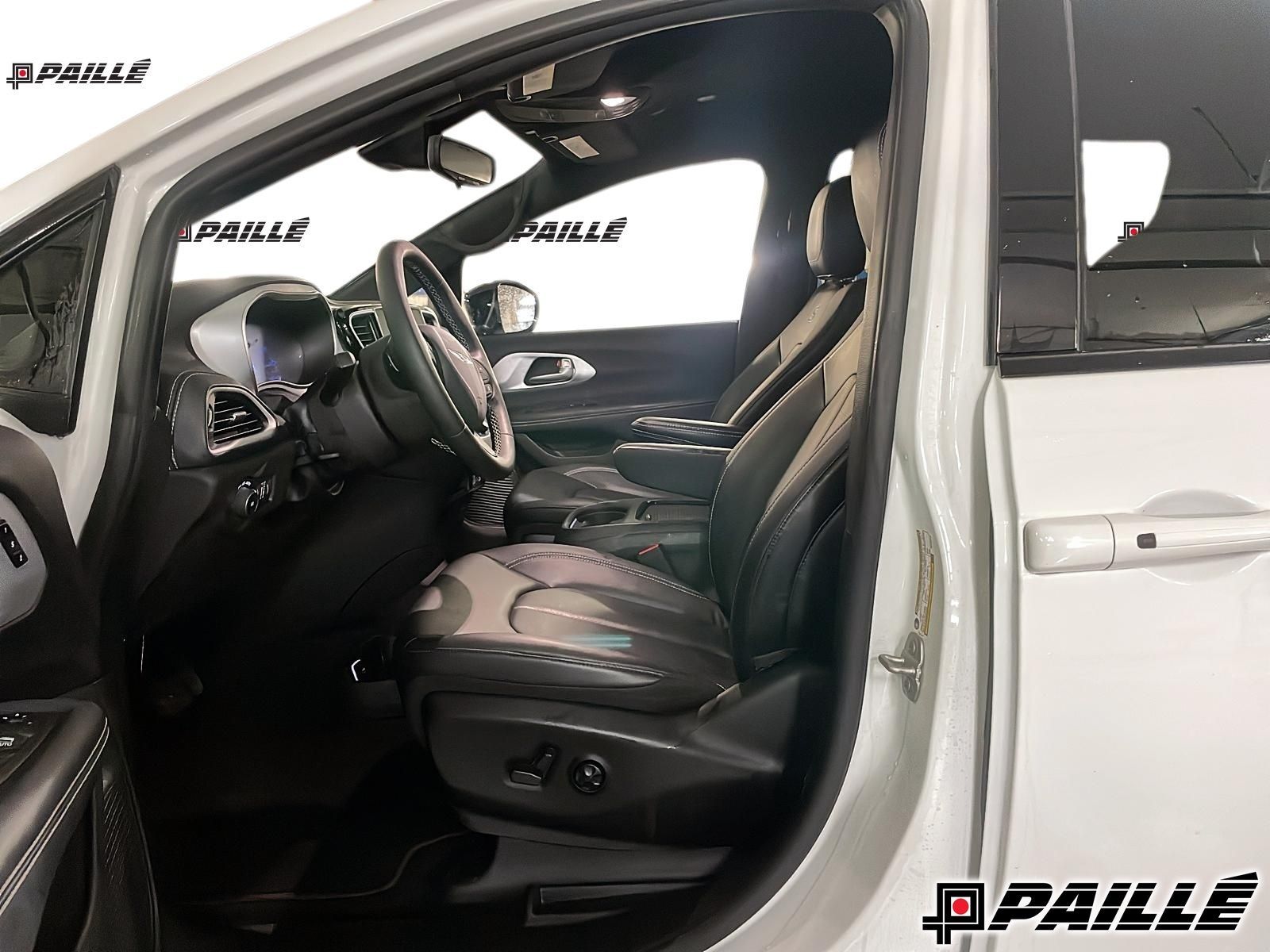 Chrysler Pacifica Hybrid  2024 à Sorel-Tracy, Québec