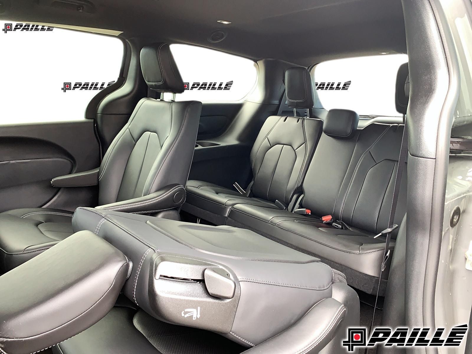 Chrysler Pacifica Hybrid  2025 à Sorel-Tracy, Québec