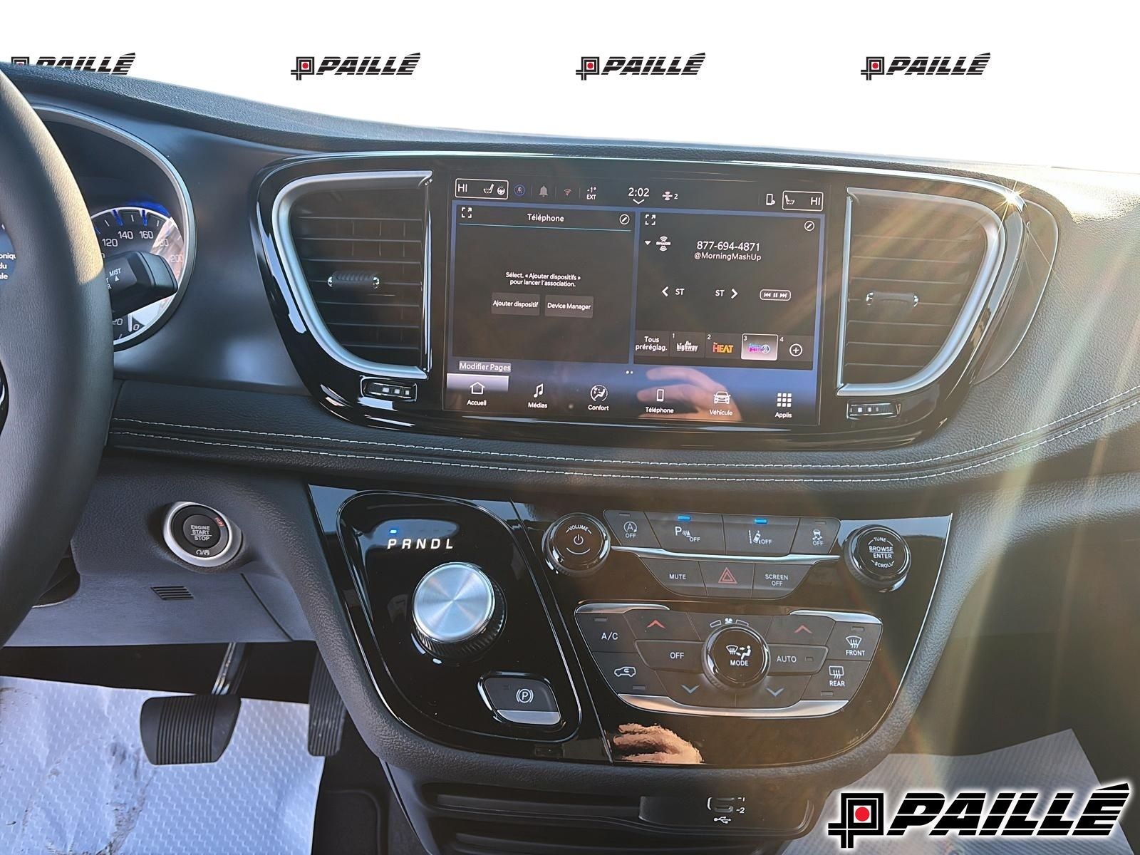 2026 Chrysler Pacifica in Nicolet, Quebec