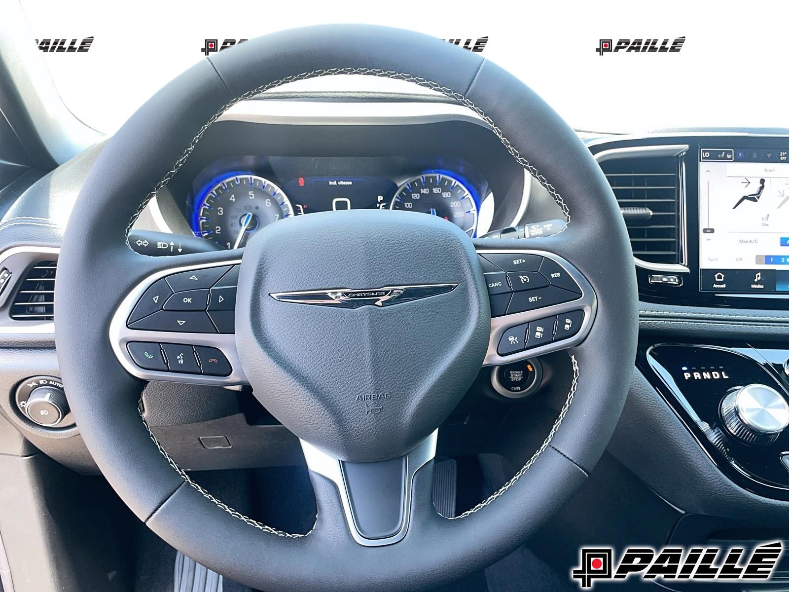 2026 Chrysler Pacifica in Nicolet, Quebec