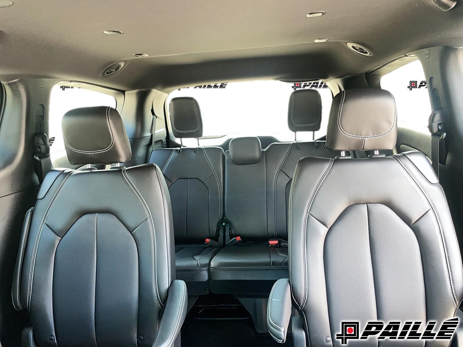 2026 Chrysler Pacifica in Nicolet, Quebec