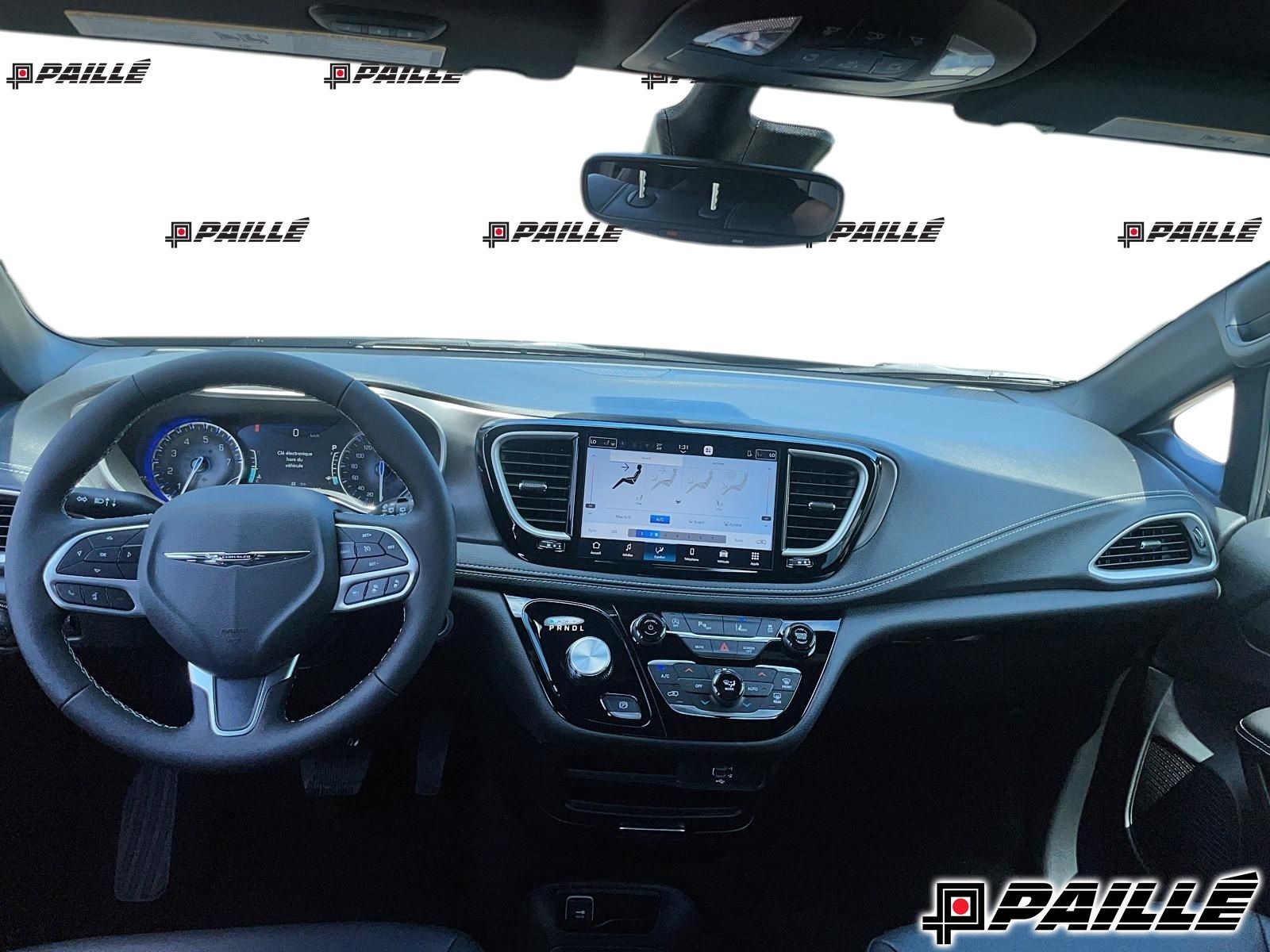 2026 Chrysler Pacifica in Nicolet, Quebec