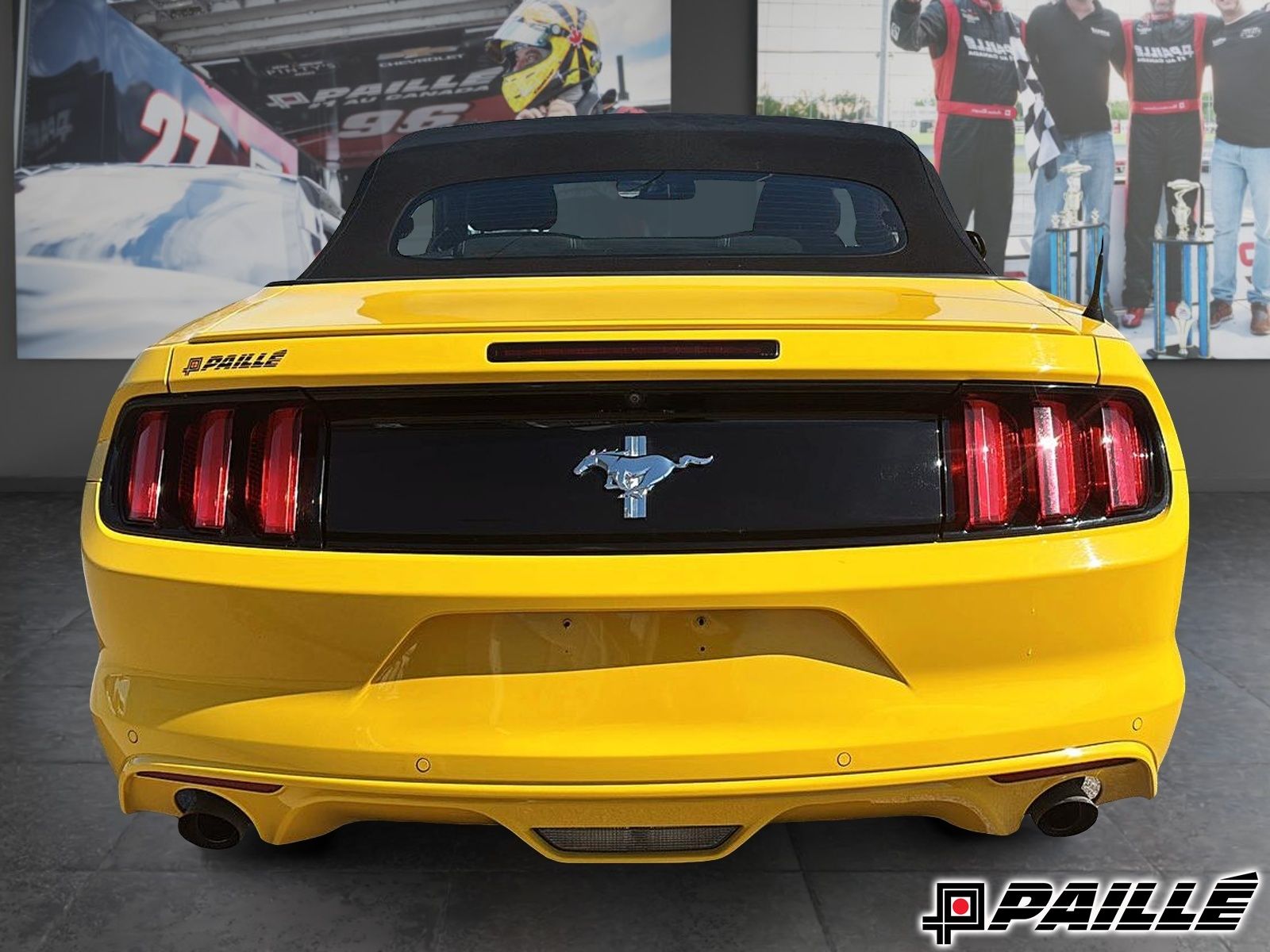 2017 Ford Mustang in Nicolet, Quebec