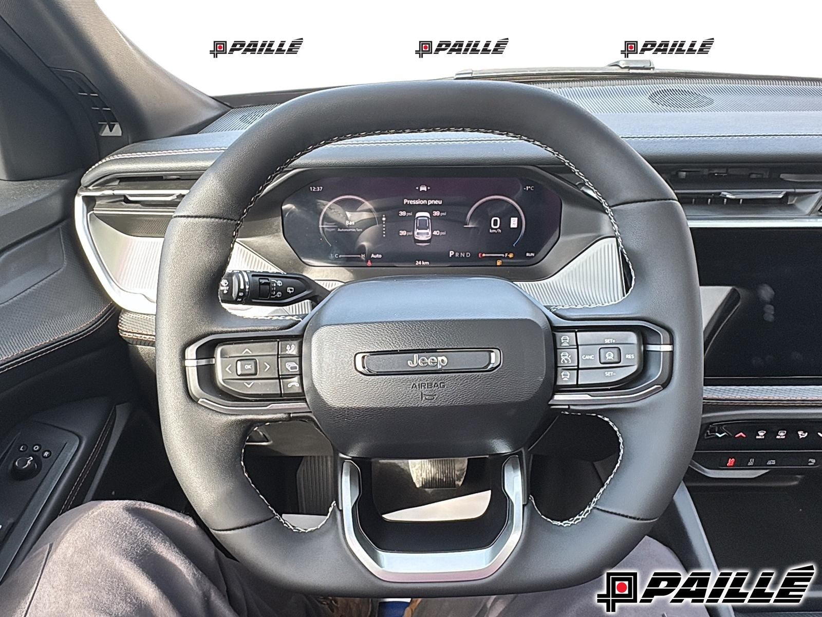 2026 Jeep Cherokee in Nicolet, Quebec