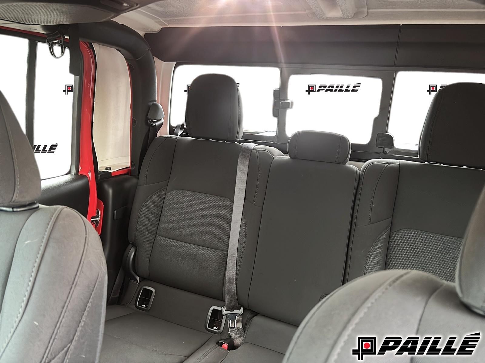 2023 Jeep Gladiator in Berthierville, Quebec