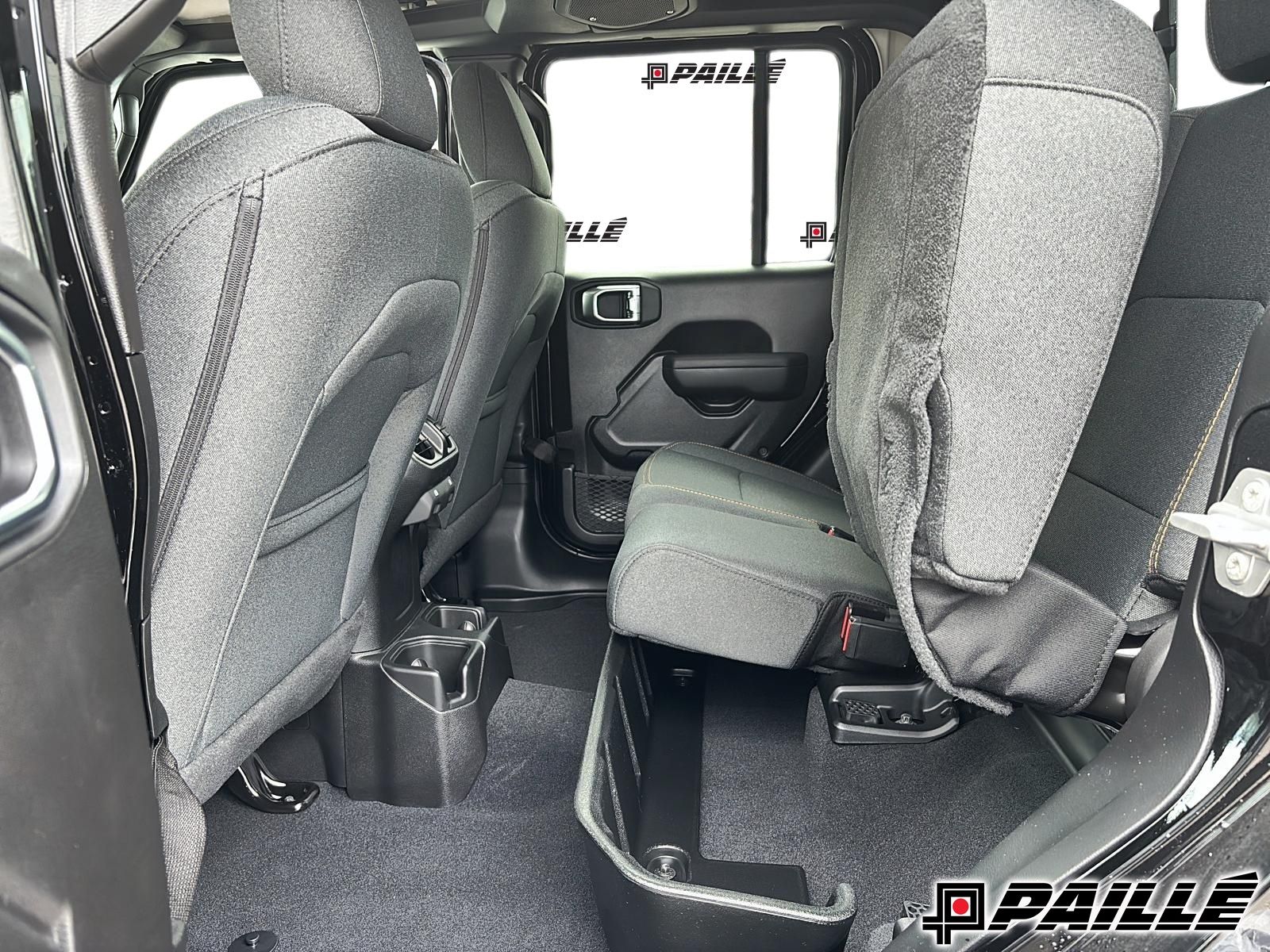 2026 Jeep Gladiator in Nicolet, Quebec