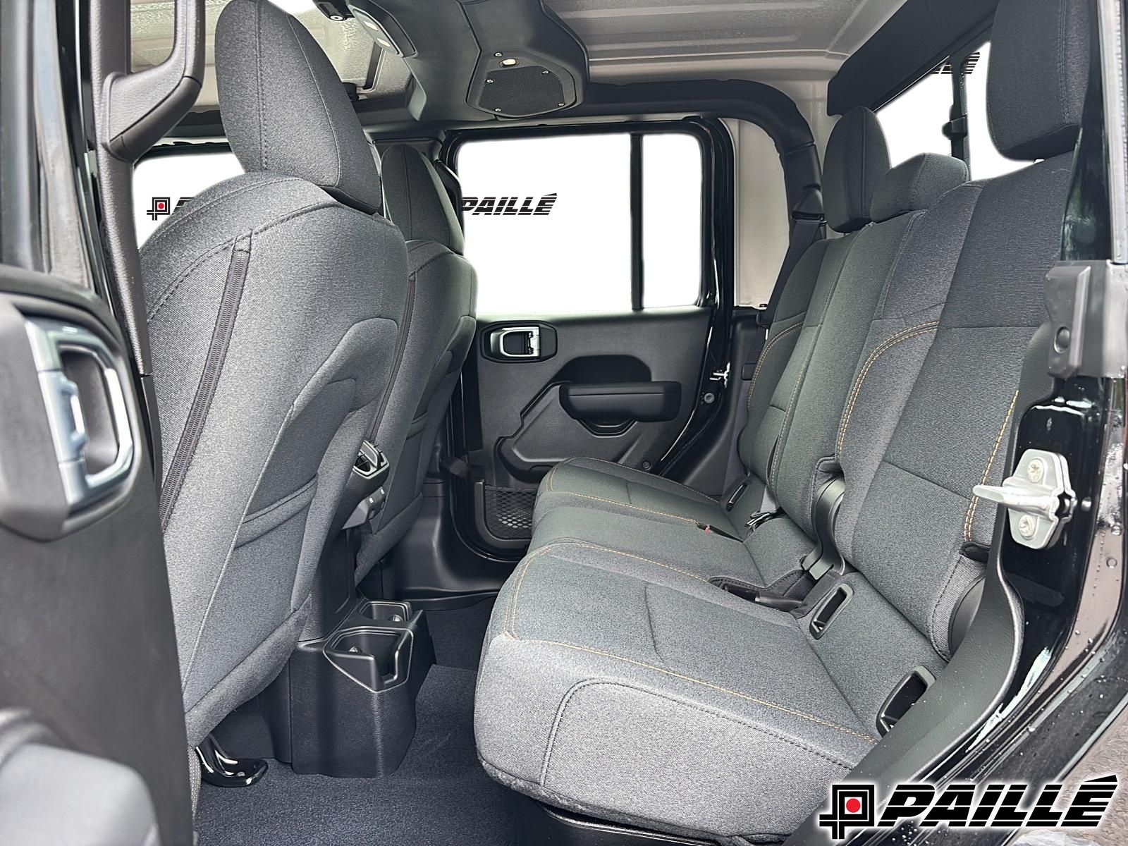2026 Jeep Gladiator in Nicolet, Quebec