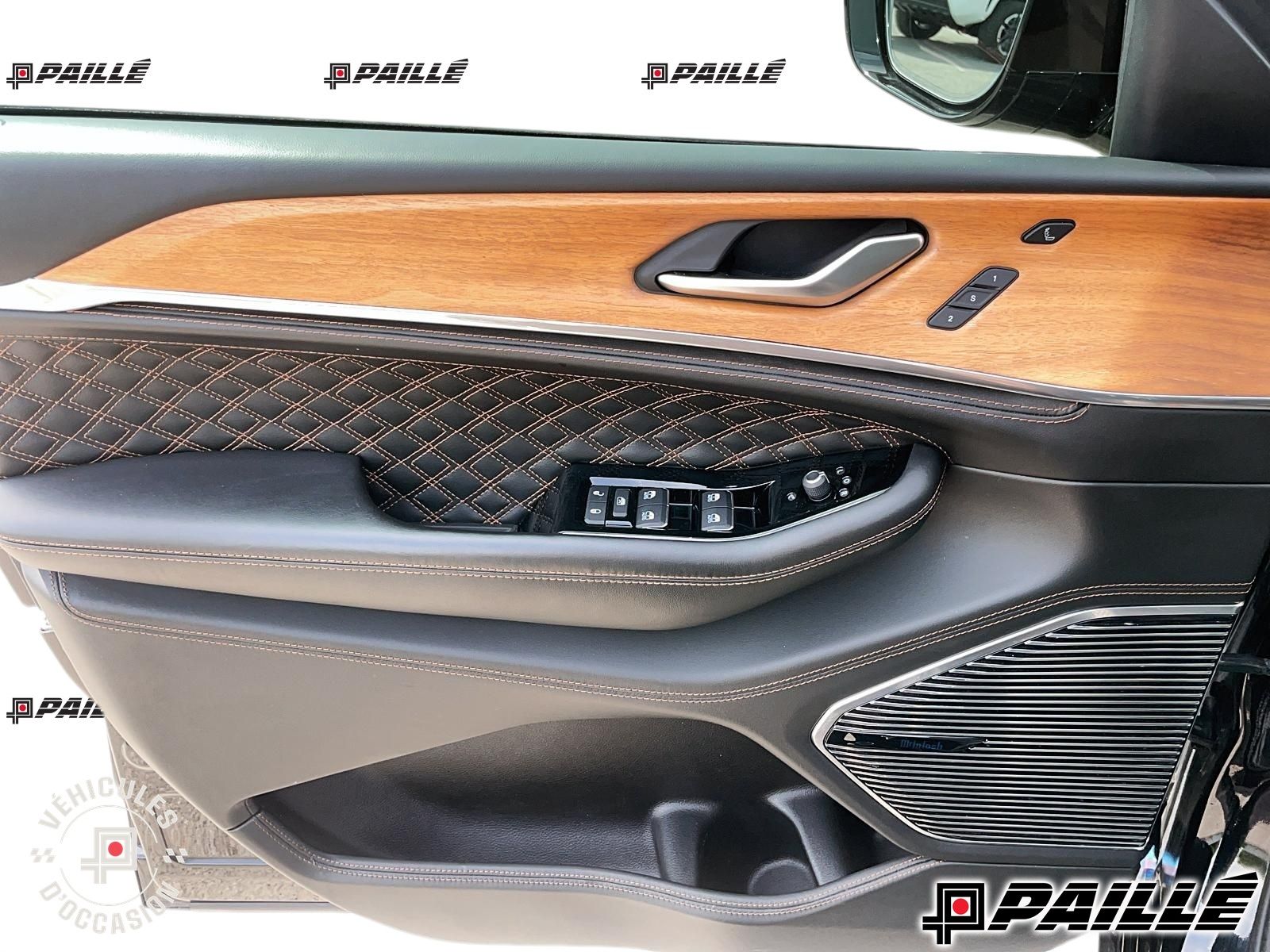 2023 Jeep Grand Cherokee 4xe in Berthierville, Quebec
