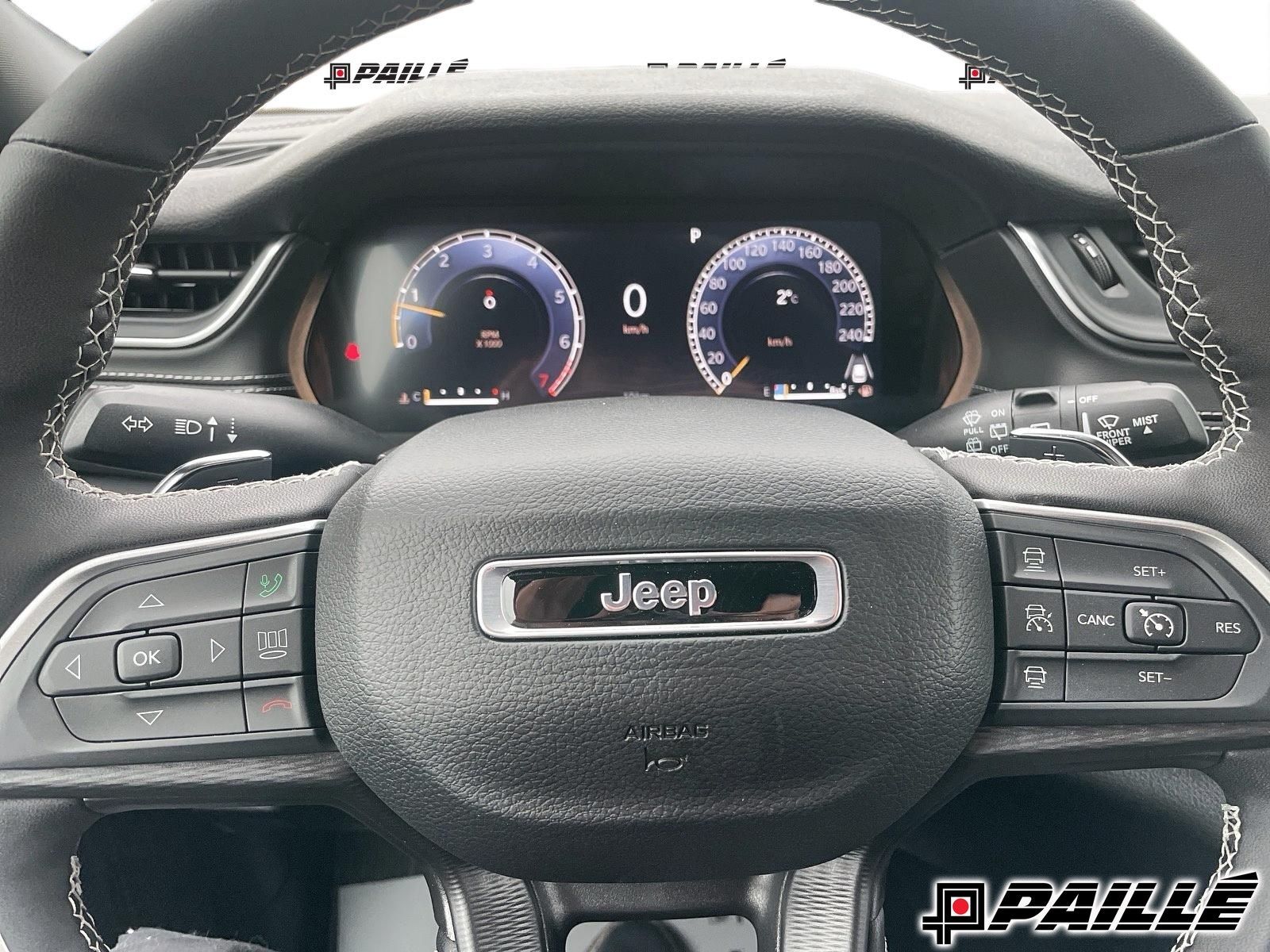 Jeep Grand Cherokee L  2024 à Nicolet, Québec