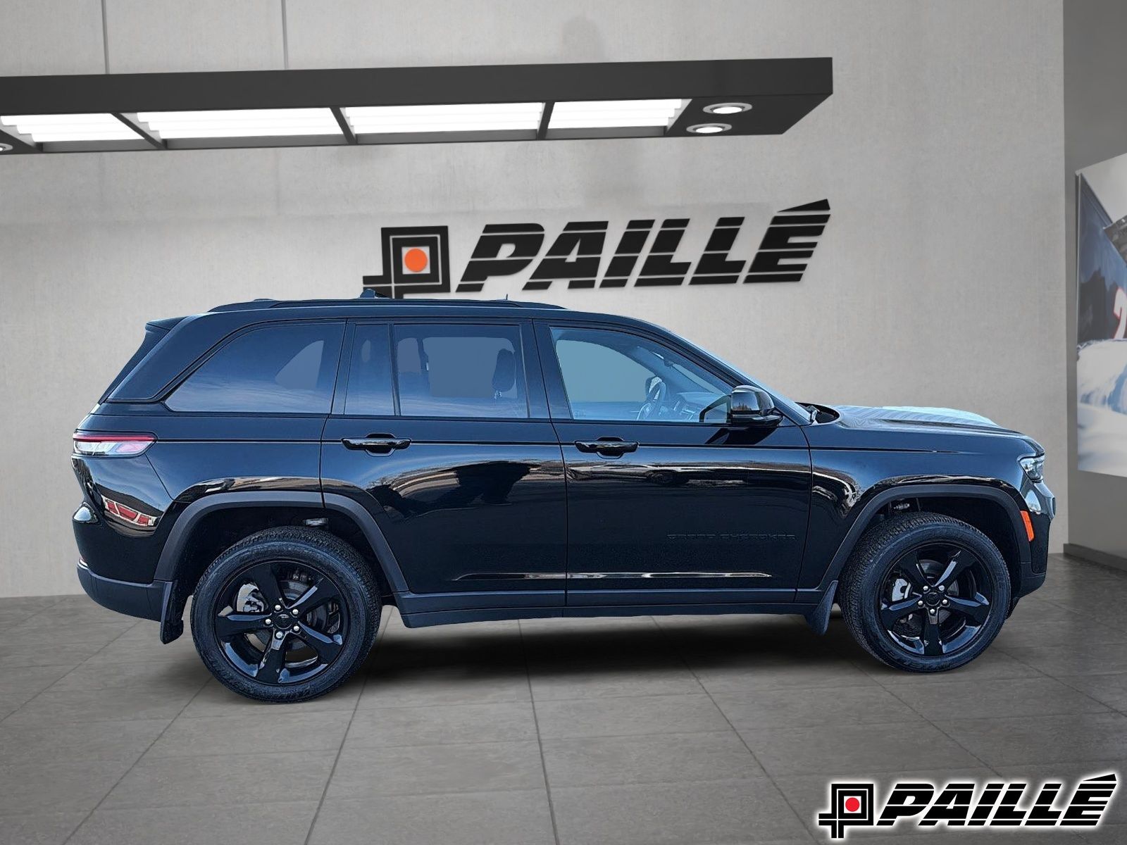 2023 Jeep Grand Cherokee in Nicolet, Quebec