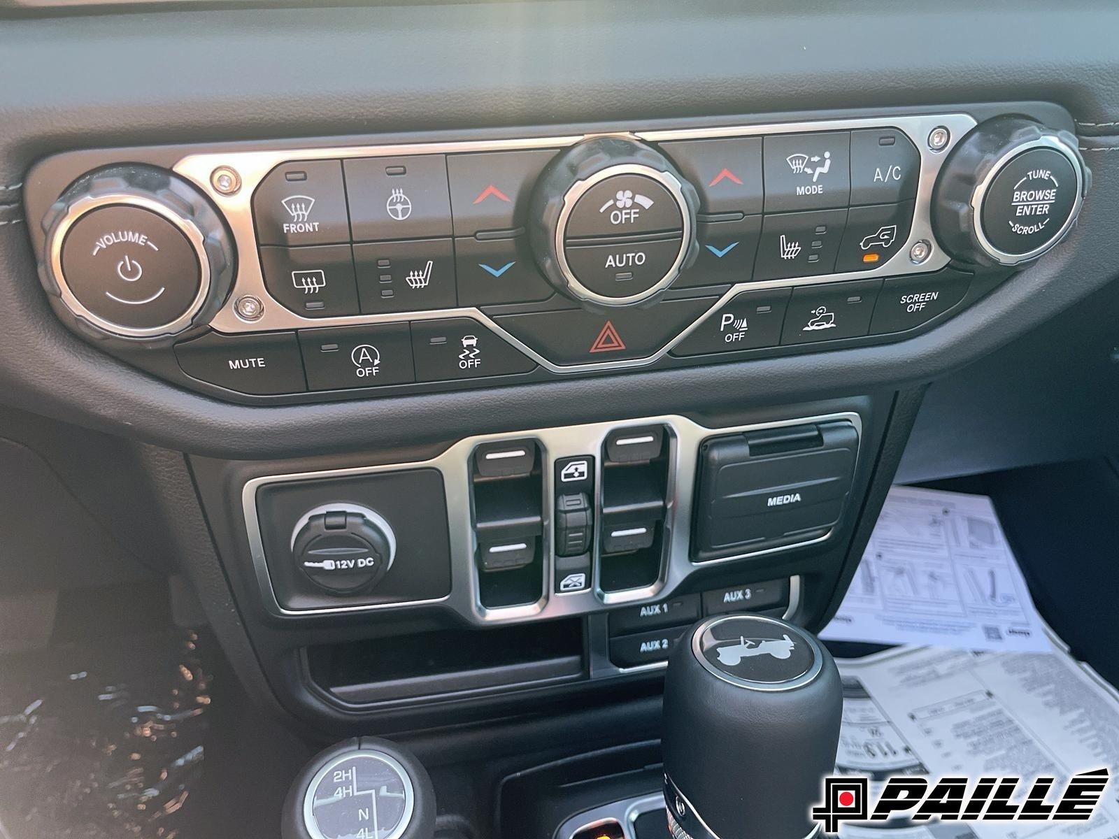 Jeep WRANGLER 4-Door  2024 à Sorel-Tracy, Québec