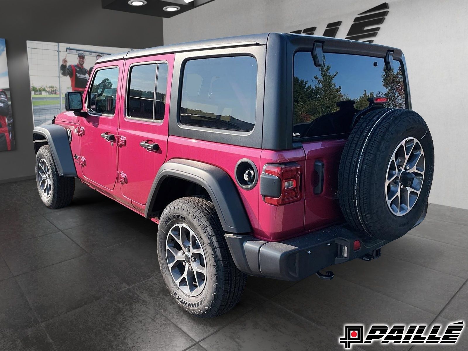 Jeep WRANGLER 4-Door  2024 à Nicolet, Québec