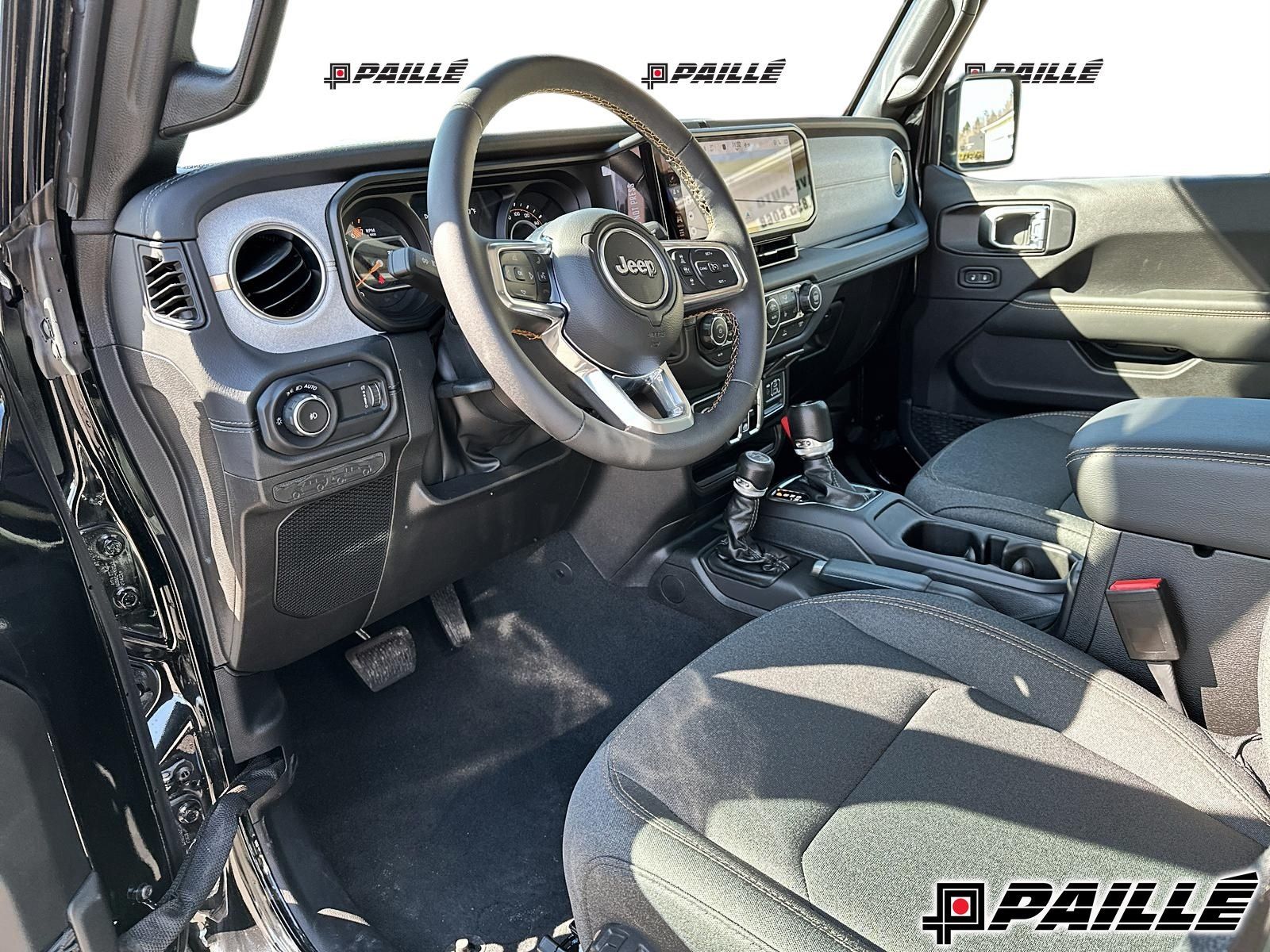 2024 Jeep WRANGLER 4-Door in Nicolet, Quebec