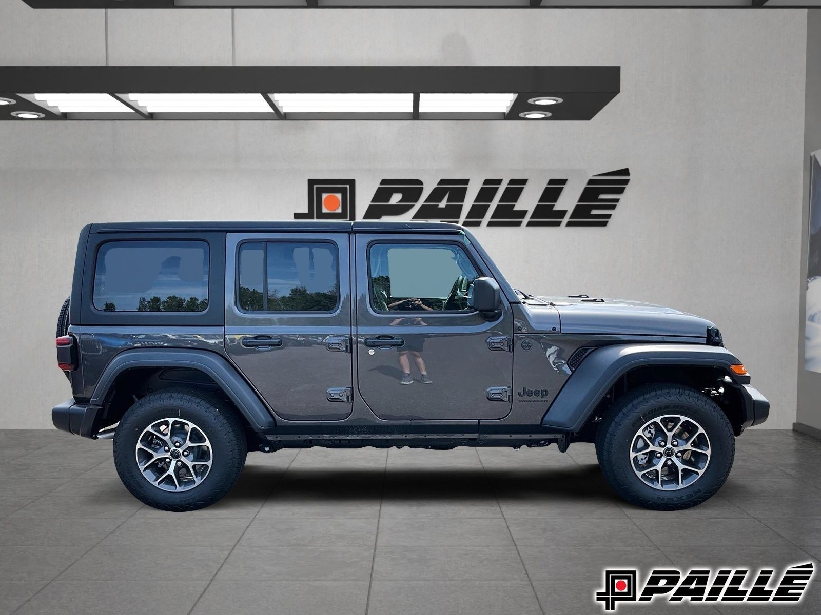 Jeep WRANGLER 4-Door  2024 à Nicolet, Québec