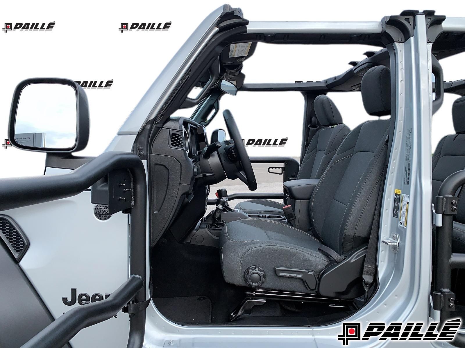 2024 Jeep WRANGLER 4-Door in Nicolet, Quebec