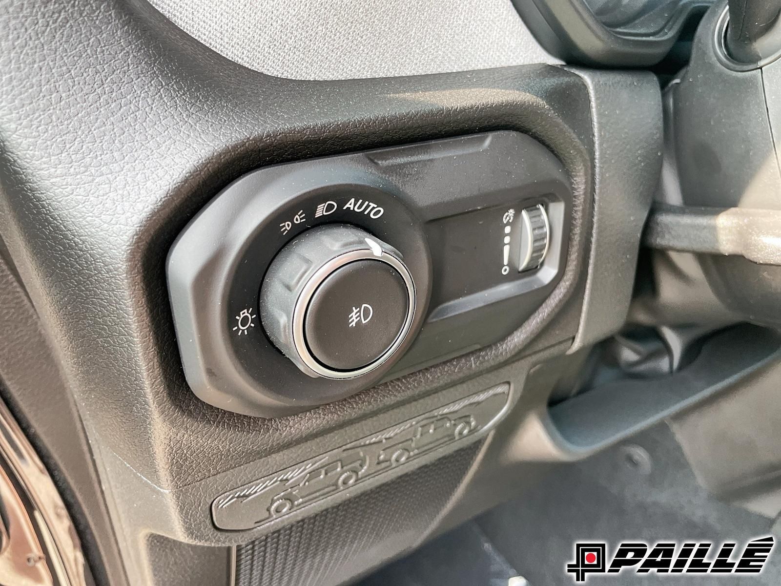 Jeep WRANGLER 4-Door  2024 à Nicolet, Québec