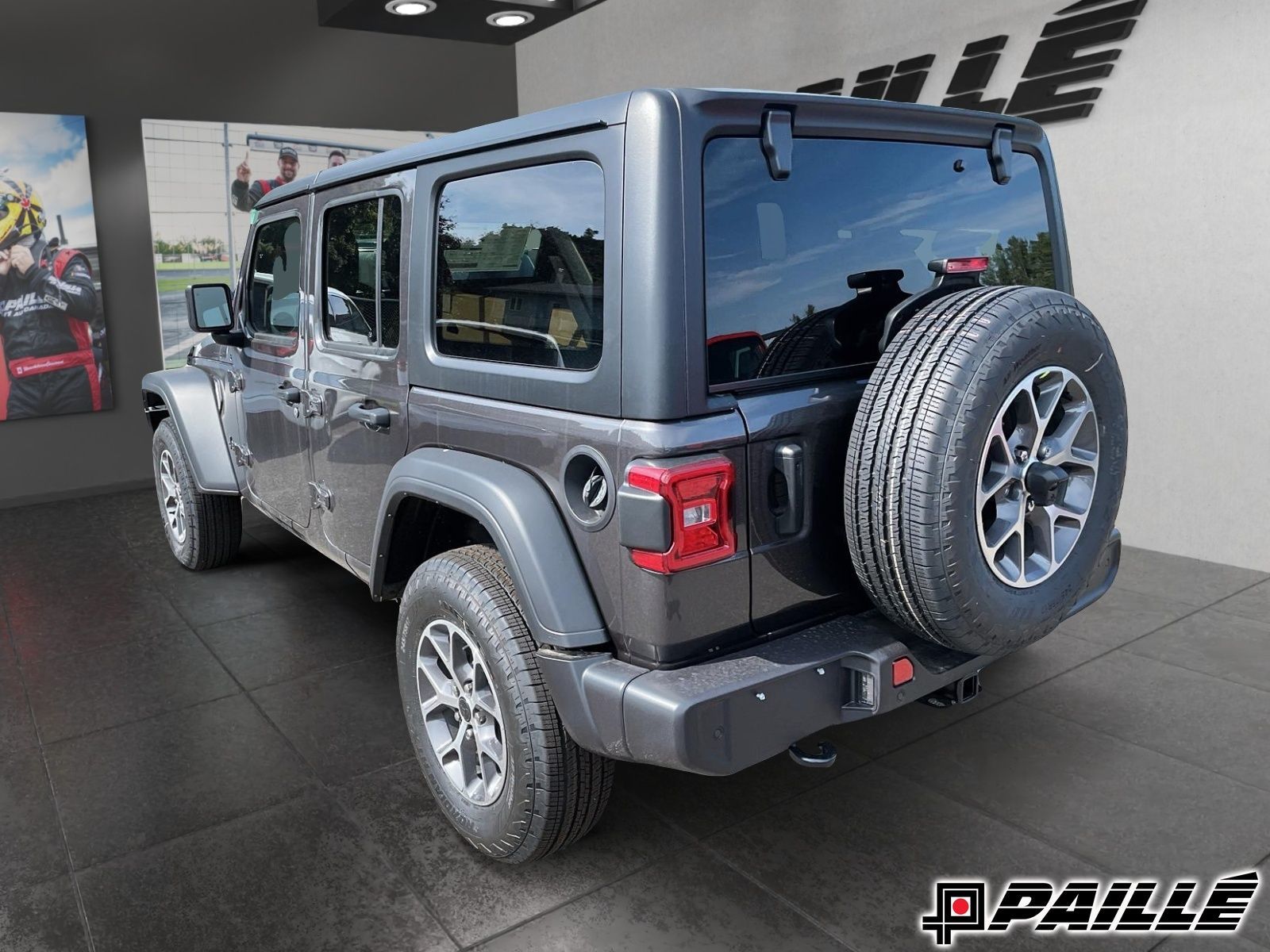 Jeep WRANGLER 4-Door  2024 à Nicolet, Québec
