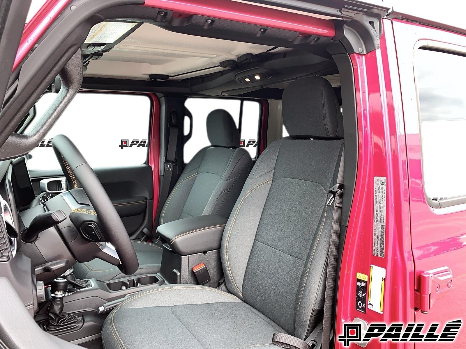 2024 Jeep WRANGLER 4-Door in Nicolet, Quebec