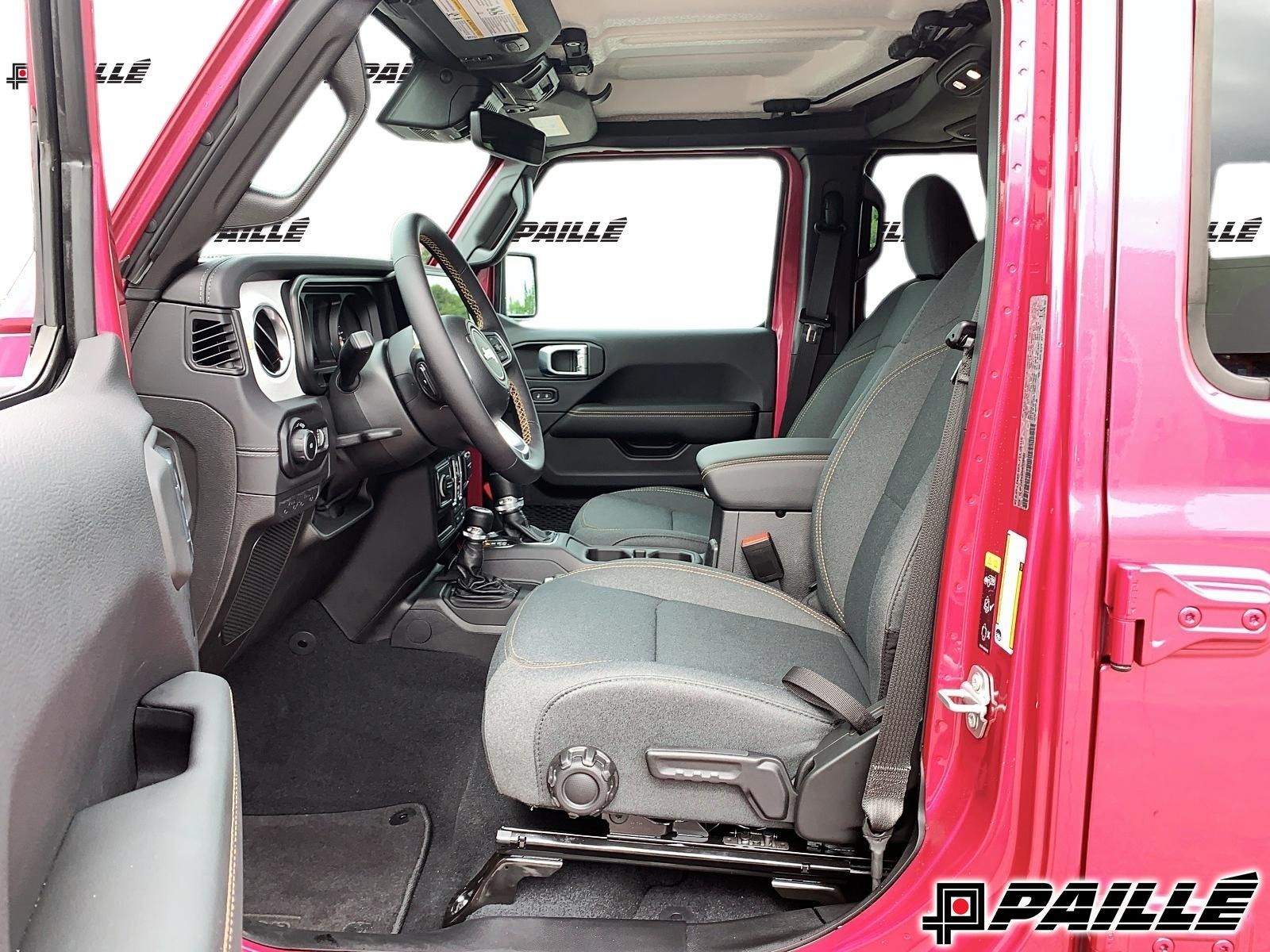 2024 Jeep WRANGLER 4-Door in Nicolet, Quebec