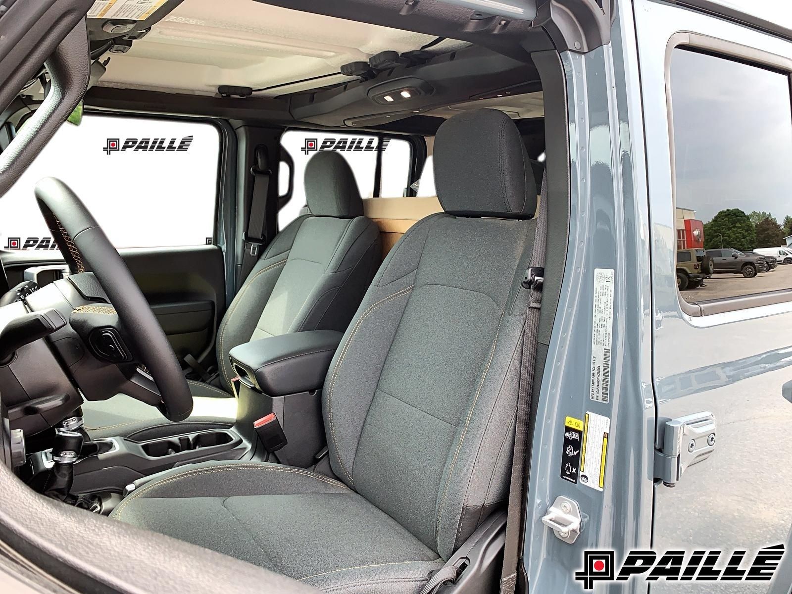 2024 Jeep WRANGLER 4-Door in Nicolet, Quebec