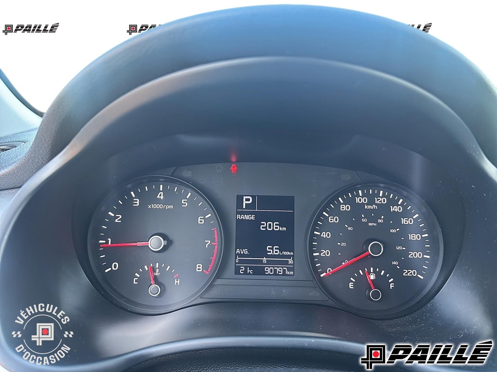 2023 Kia Rio 5-door in Nicolet, Quebec