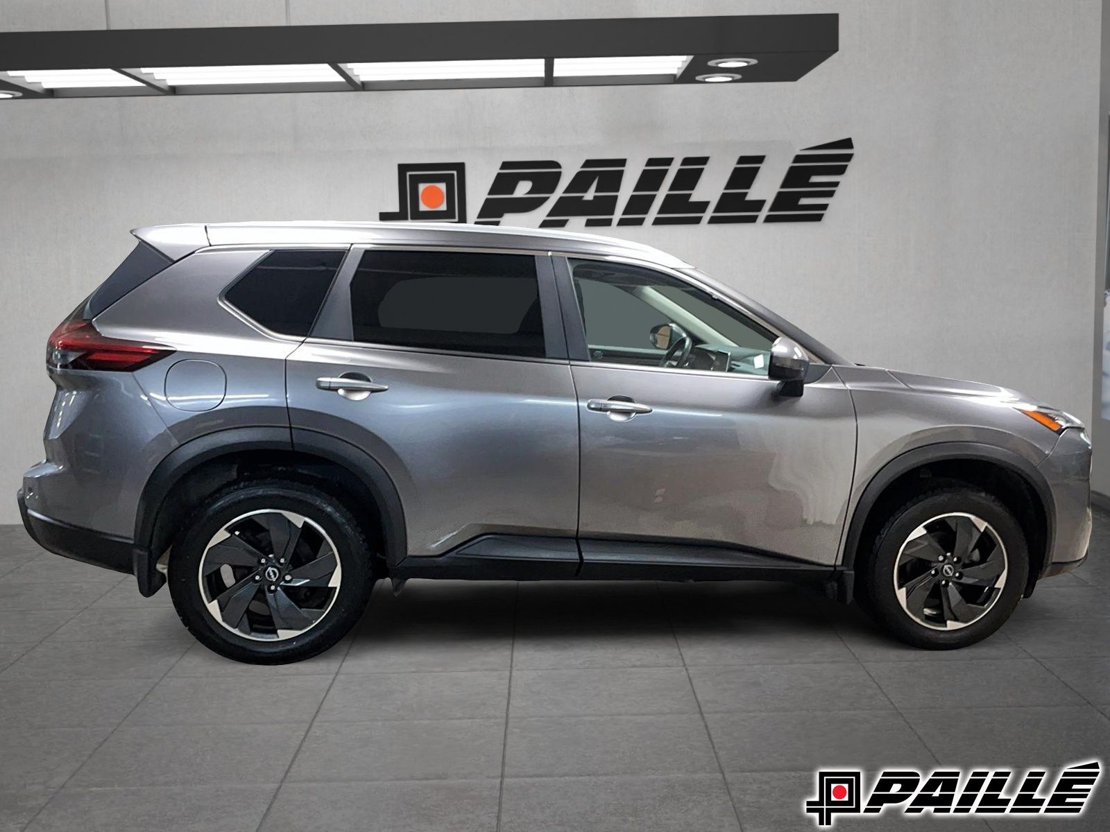 2025 Nissan Rogue in Nicolet, Quebec