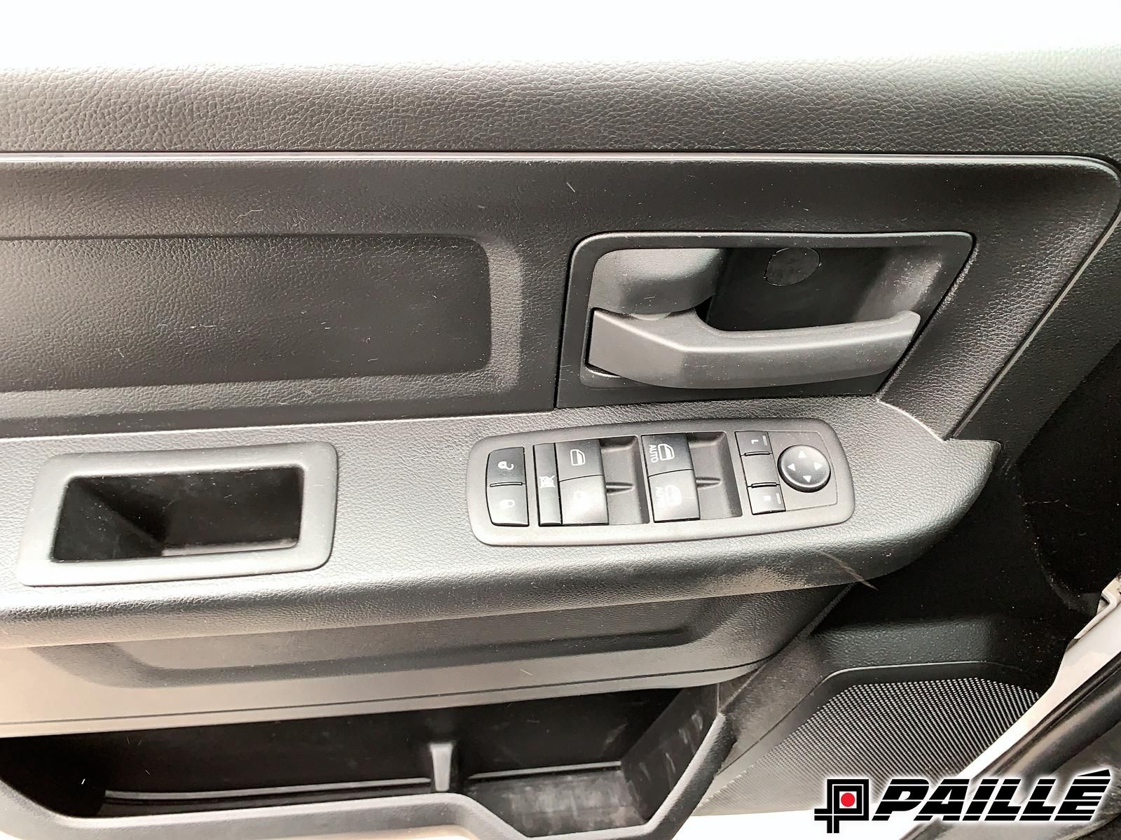 Ram 1500 Classic  2023 à Sorel-Tracy, Québec