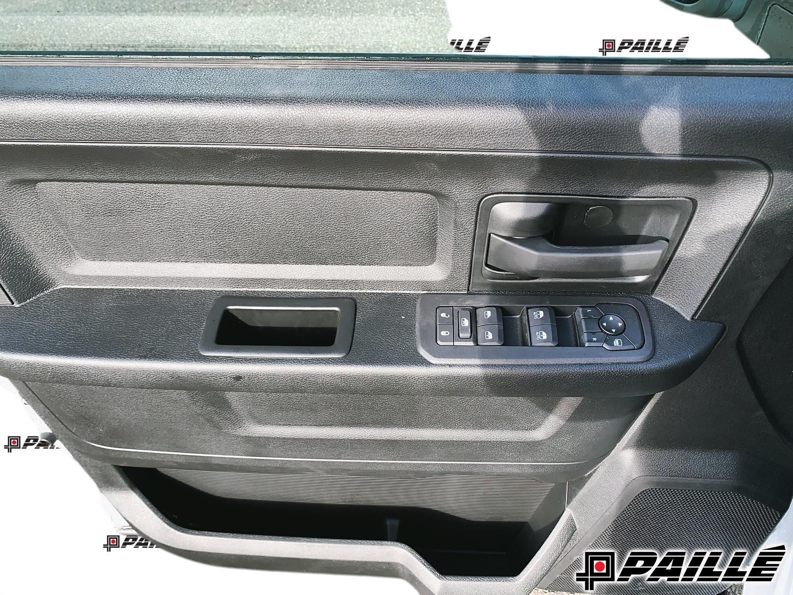 2025 Ram 2500 in Nicolet, Quebec