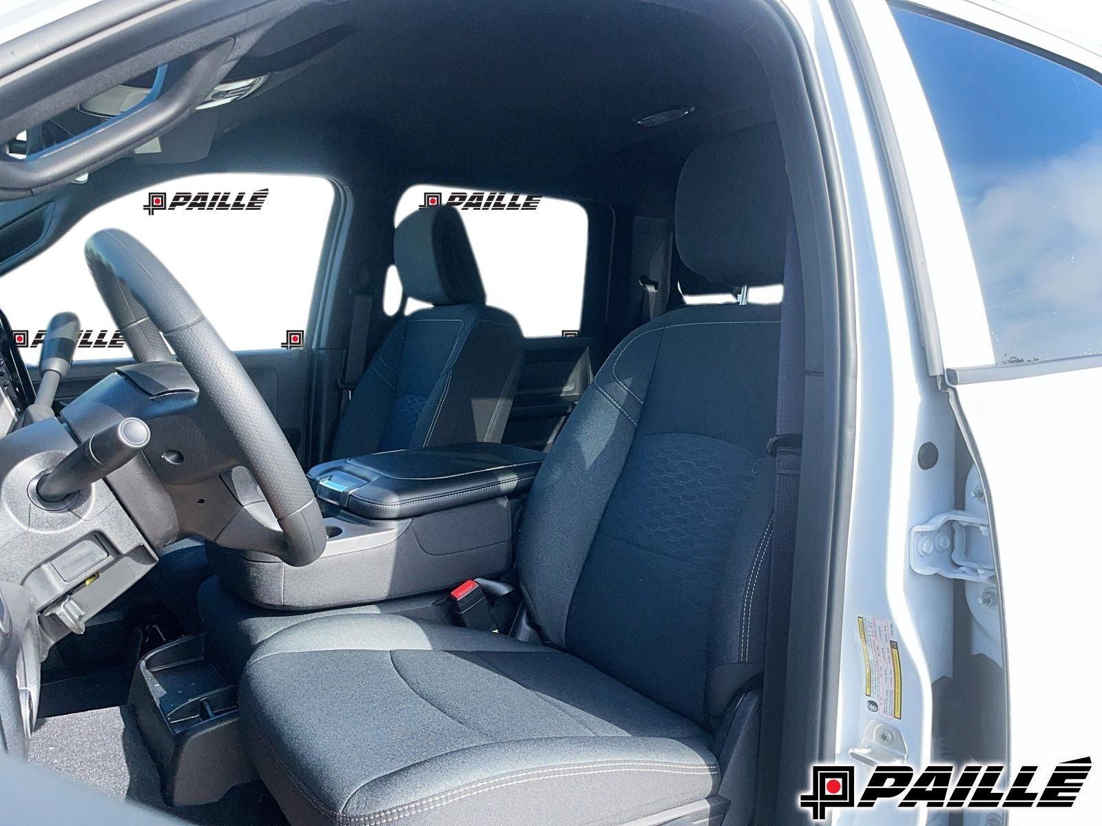 2026 Ram 3500 in Nicolet, Quebec