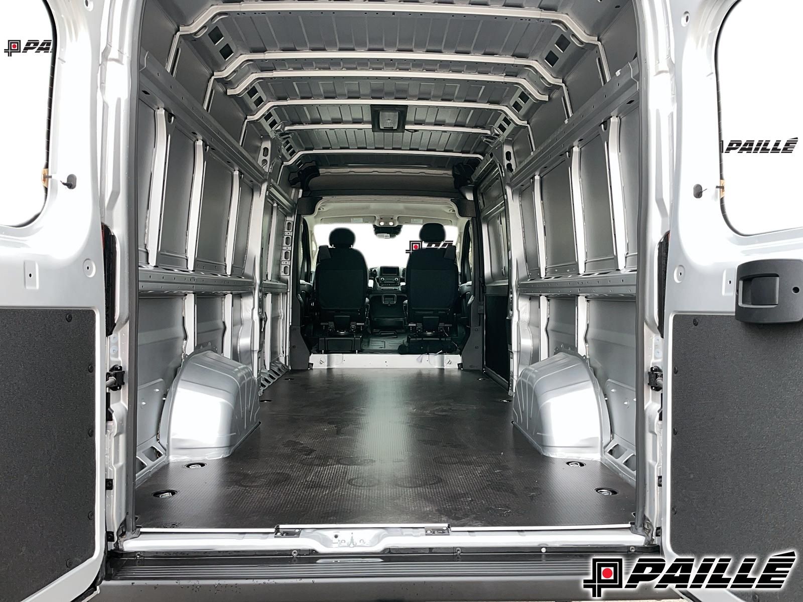2026 Ram Promaster Cargo Van 3500 in Nicolet, Quebec