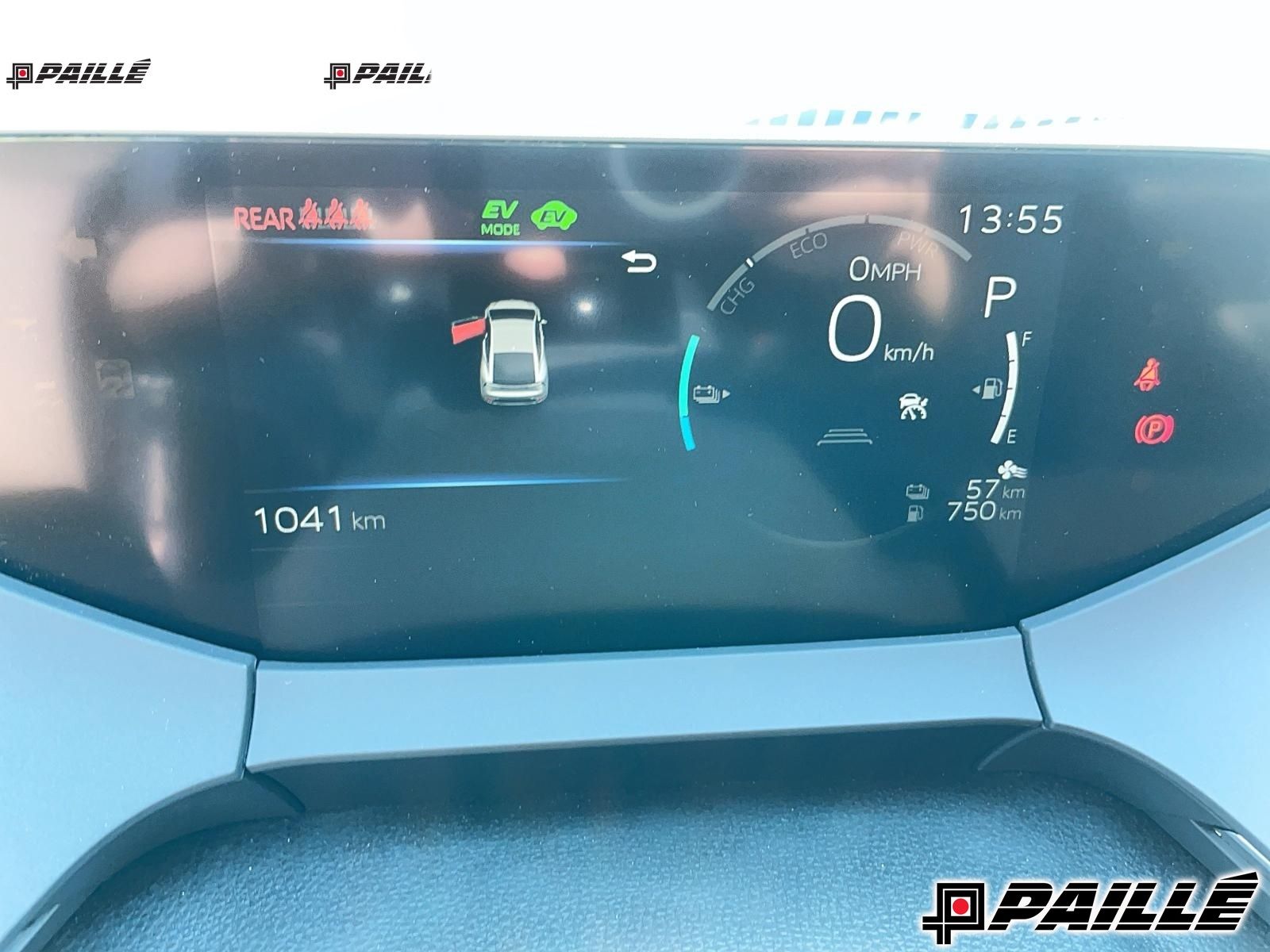 2025 Toyota Prius Plug-In Hybrid in Nicolet, Quebec