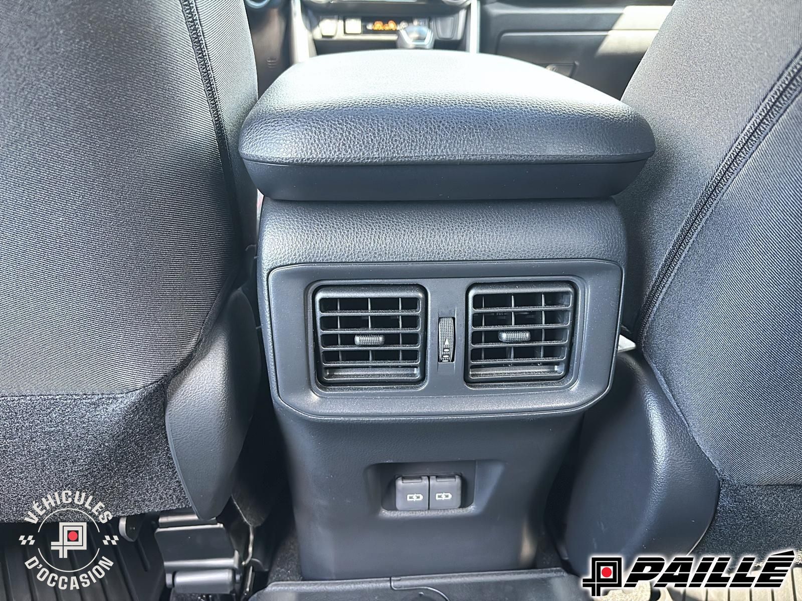 2025 Toyota RAV4 Plug-In Hybrid in Nicolet, Quebec