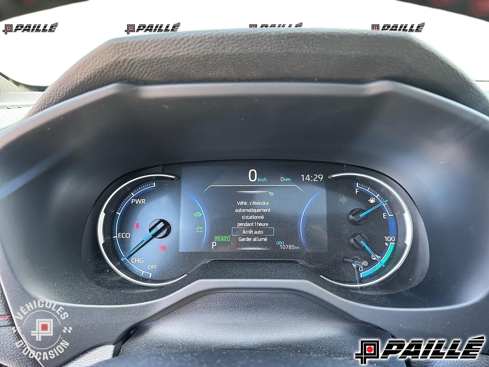 2025 Toyota RAV4 Plug-In Hybrid in Nicolet, Quebec