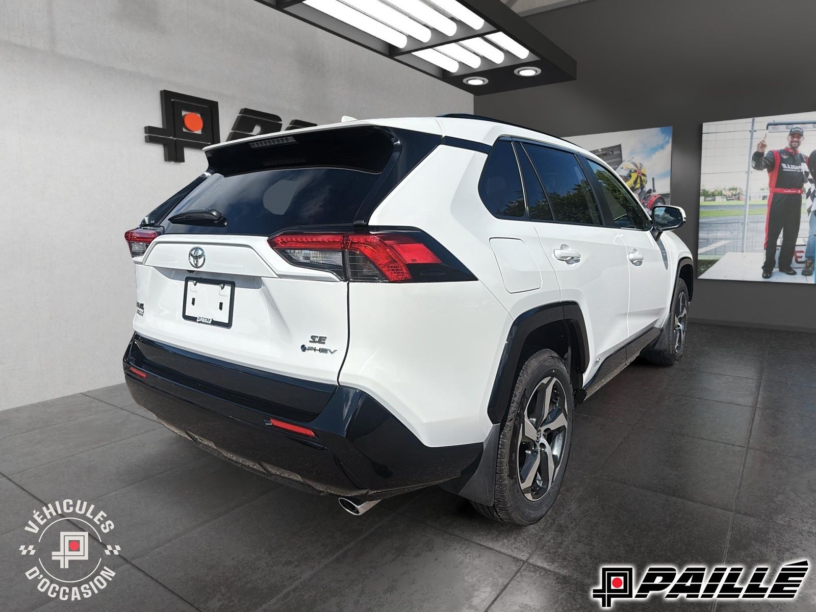 2025 Toyota RAV4 Plug-In Hybrid in Nicolet, Quebec