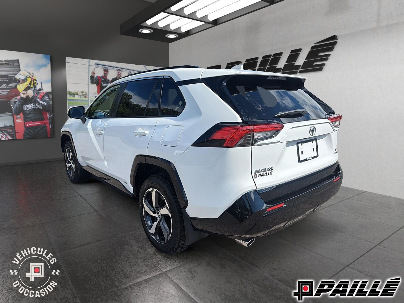 2025 Toyota RAV4 Plug-In Hybrid in Nicolet, Quebec