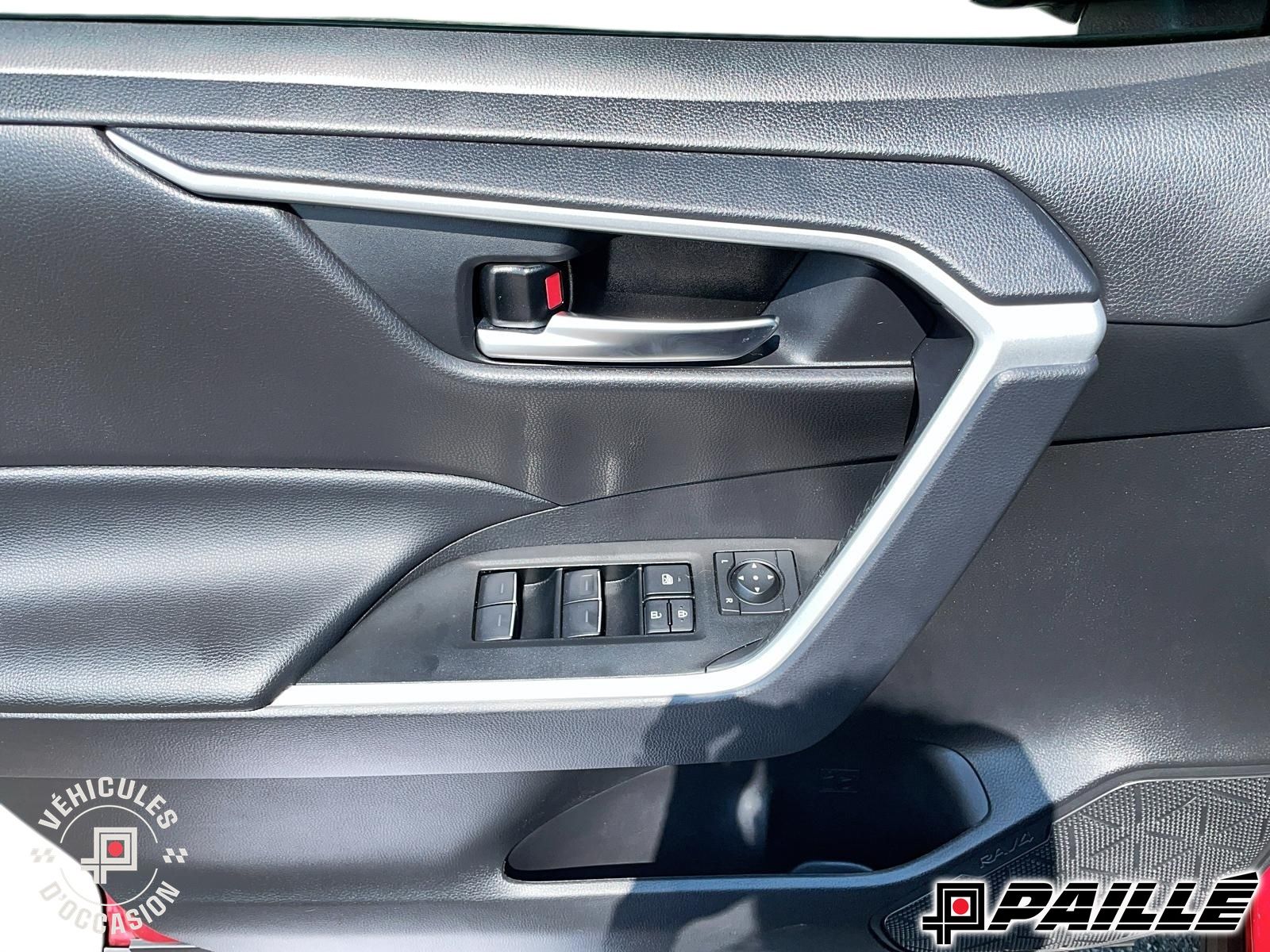 2025 Toyota RAV4 in Sorel-Tracy, Quebec