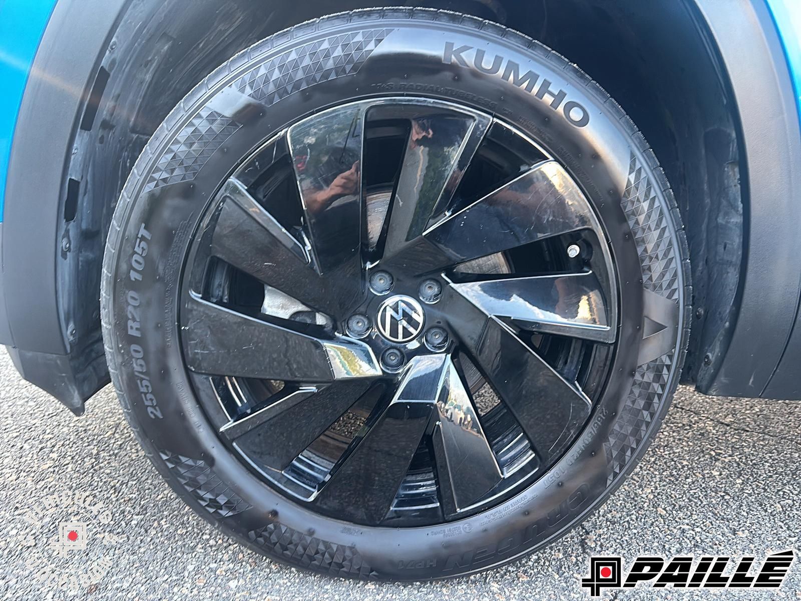 Volkswagen Atlas Cross Sport  2024 à Nicolet, Québec